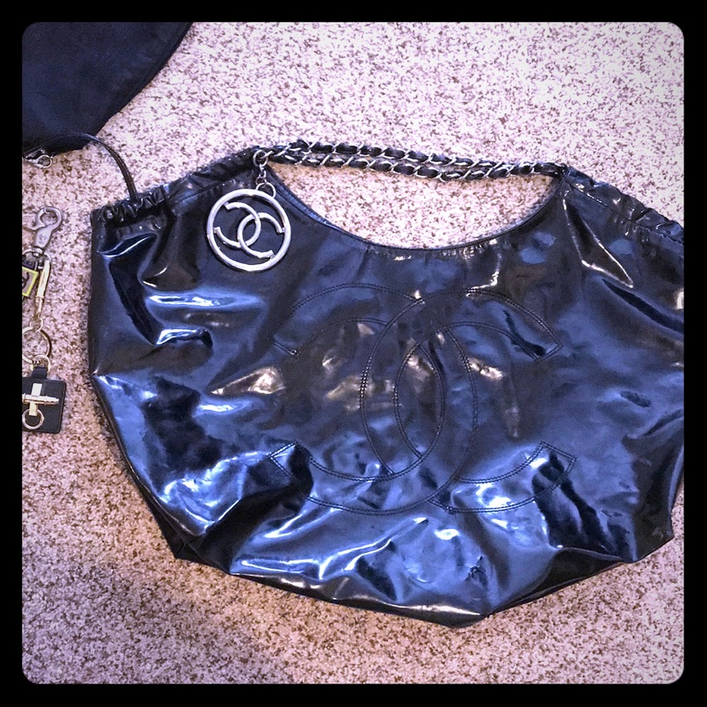 Guaranteed auth Cabas Chanel CL tote.continued pic